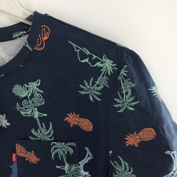 NEW Levis Top Dress Blues Shirt Tropical Print Palm Blue Size Medium - Picture 2 of 14